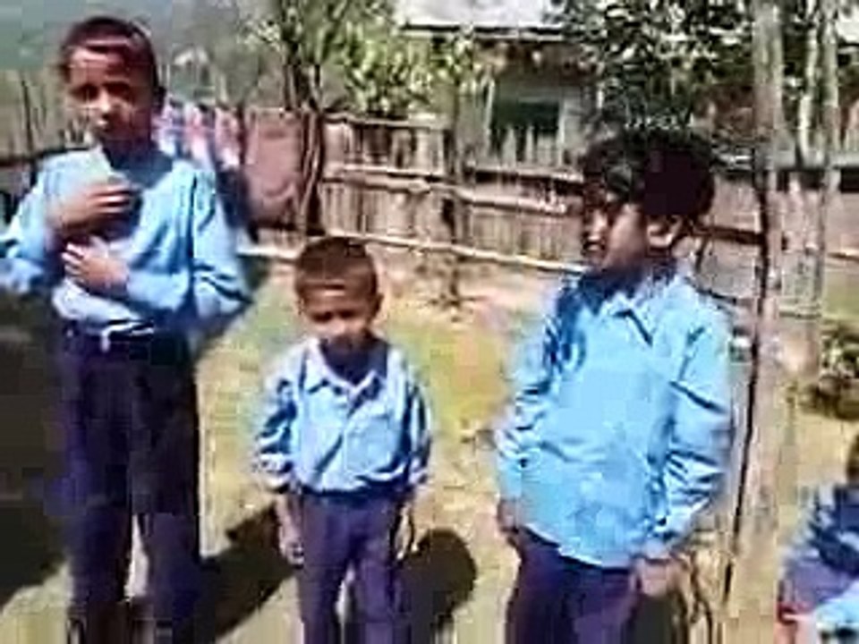ViralVideo_ A Kashmiri Teacher's Innovative Ways of Making Students Learn Well