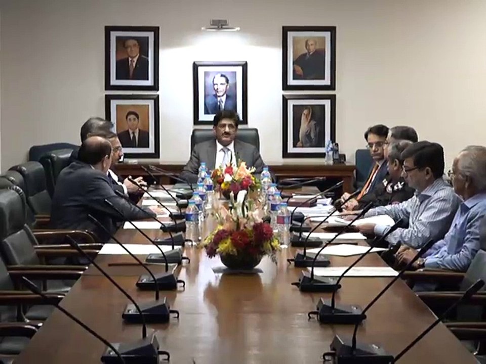 CM presides over a meeting on issues of traffic