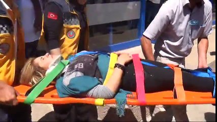 Balkondan Atlayan Kıza Bunu Yaptı