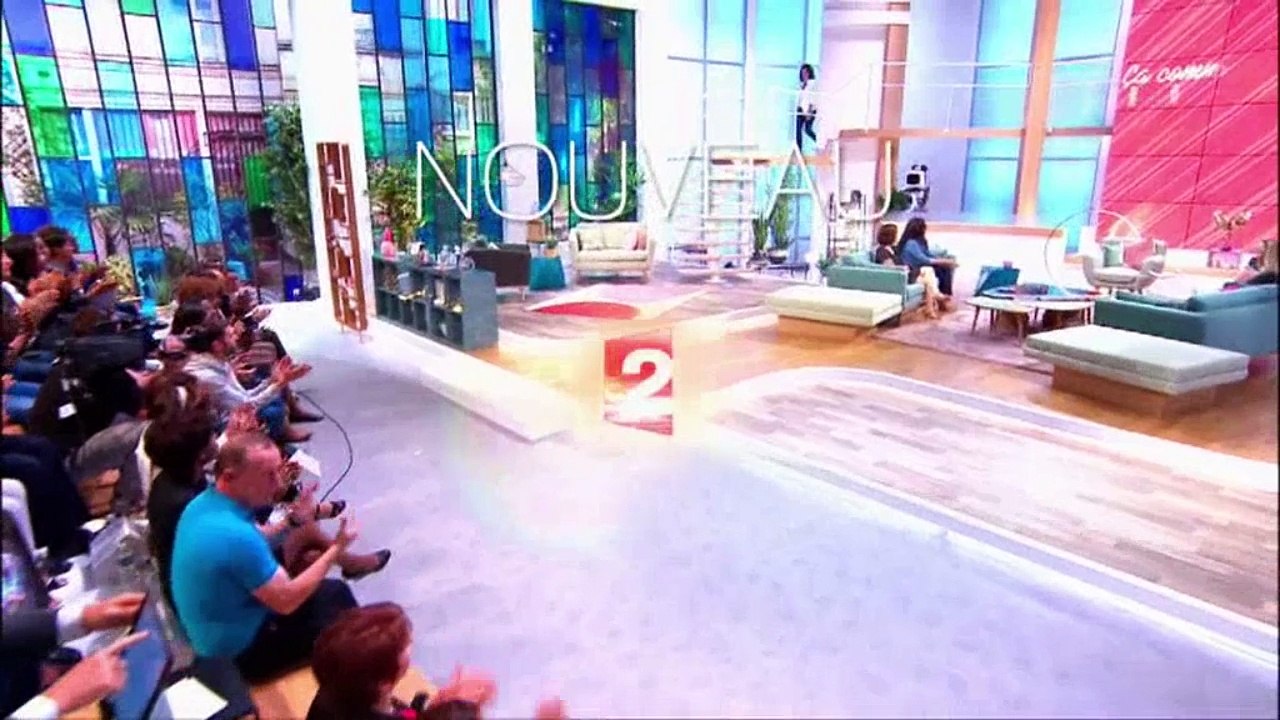 "Ça commence aujourd'hui" : Les premières images de l'émission de Faustine Bollaert