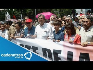Cuauhtémoc Cárdenas encabeza marcha contra la privatización de Pemex