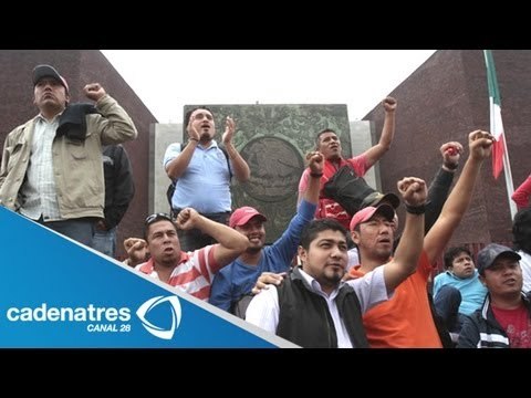 CNTE califica de traidores a legisladores por la aprobación de ley docente