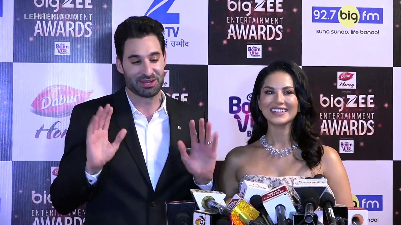 Sunny Leone And Daniel Webbers FIRST Public Appearance After