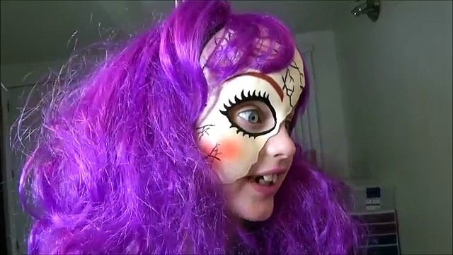 Monster High Sisters IRL vs Witch Annabelle & Victoria Toy Freaks World Hidden Egg
