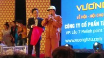 Gặp sự cố chọi gạch đá lên sân khấu, Hoài Linh đã giải quyết đẹp trong Liveshow tại Quảng
