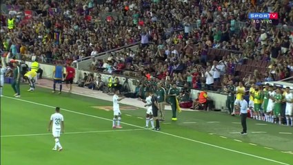 Chapecoense Crash Survivor Alan Ruschel Gets A Standing Ovation After Subbed Off vs Barcelona!