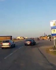 У Чечні літак врізався в автомобіль на пішохідному переході