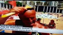 Tuga explica como aplicar bronzeador