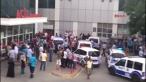 Fatih'te Hastane Acil Servisi Önünde Kavga...