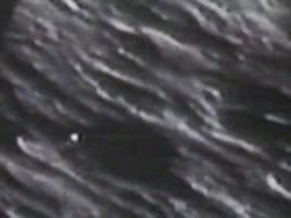un ovni survole la lune (mission apollo 12)