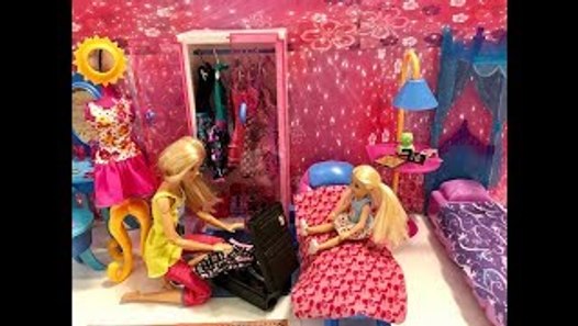 barbie house clean