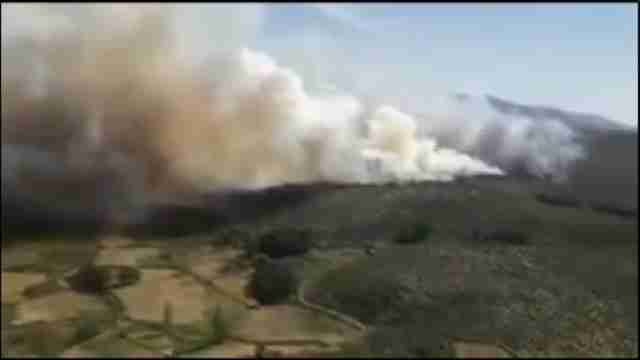 Extinguido el incendio de Verín, preocupa otro en la Sierra de Gredos, Ávila
