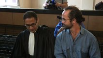 French farmer who helped migrants gets suspended sentence