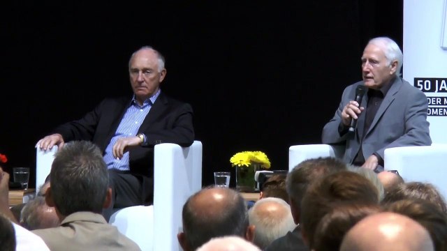 Tor? Kein Tor! Kein Tor! Kein Tor! Seeler, Tilkowski und Schulz sind sich einig!