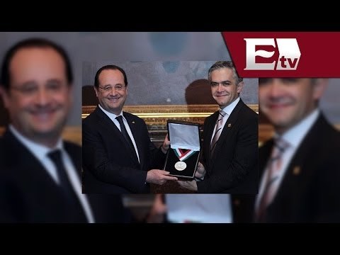 Francois Hollande recibe las llaves de la Ciudad de México / Andrea Newman