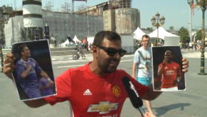 Fans choose between Manchester United and Real Madrid stars