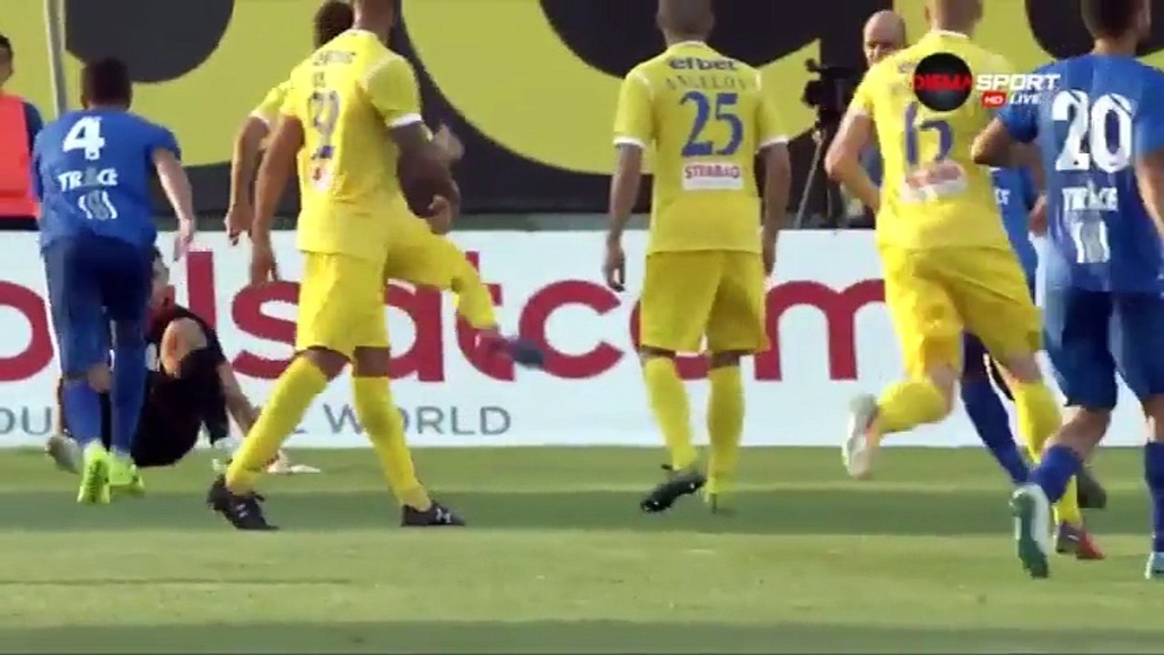 Vereya	 2 - 0 	Levski Sofía