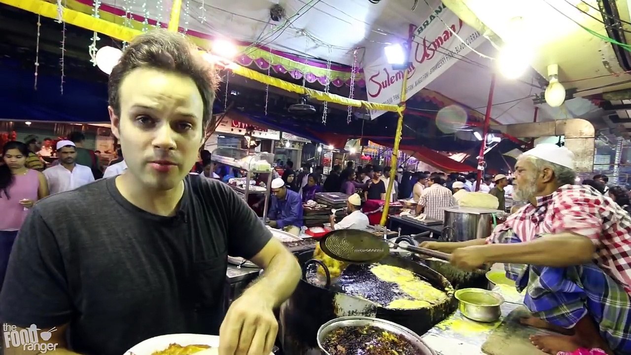 Indian Street Food Tour in Mumbai, India | Street Food in India BEST Curry