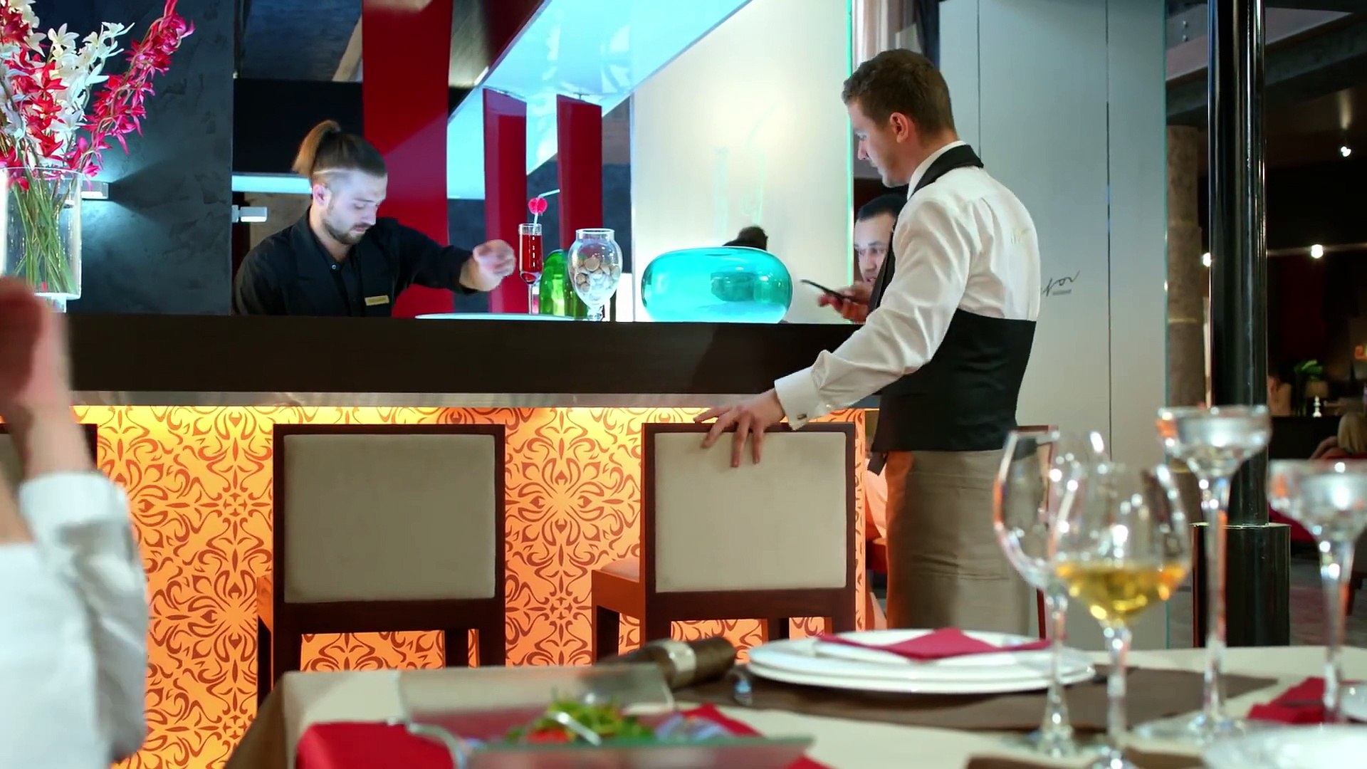 Tập 100 Kitchen - Nhà Bếp (hài Nga) (Кухня (телесериал)) 2012 HD-VietSub