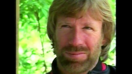 Chuck Norris entrenando con Jean Claude Van Damme