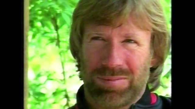 Chuck Norris entrenando con Jean Claude Van Damme