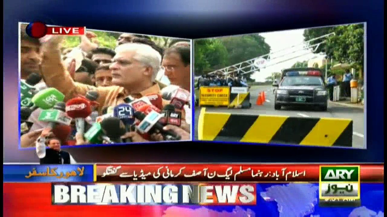 Asif Kirmani talks to media