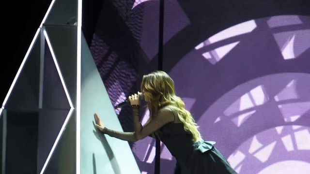 Selena Gomez Same Old Love |Selena Gomez Songs | Selena Gomez Instyle