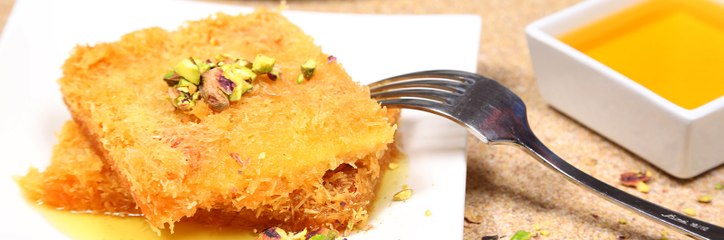 بالفيديو، طريقة عمل الكنافة بجبنة الموزاريلا