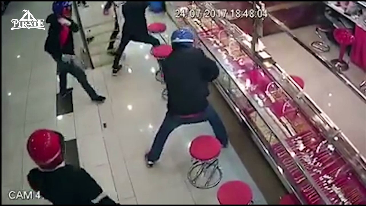 braqueurs vs  vitrines de bijouterie