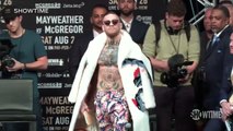 Conor McGregror continues his war of words with Floyd Mayweather in NYC | BROOKLYN | UFC ON FOX