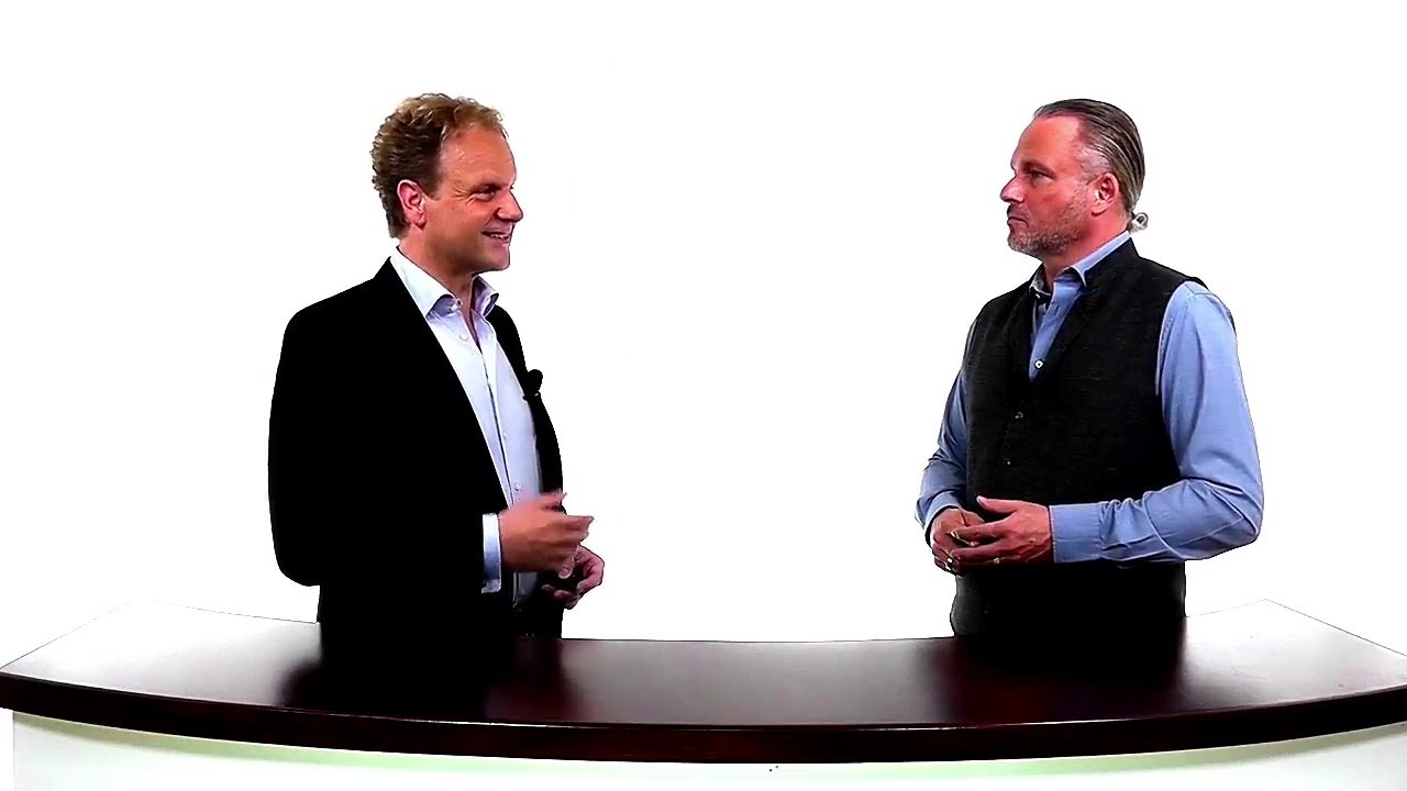 Dekolleté glätten - so bekommen Sie ein schönes Dekolleté