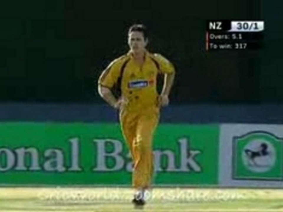 Shaun Tait too quick for New Zealand batsmen