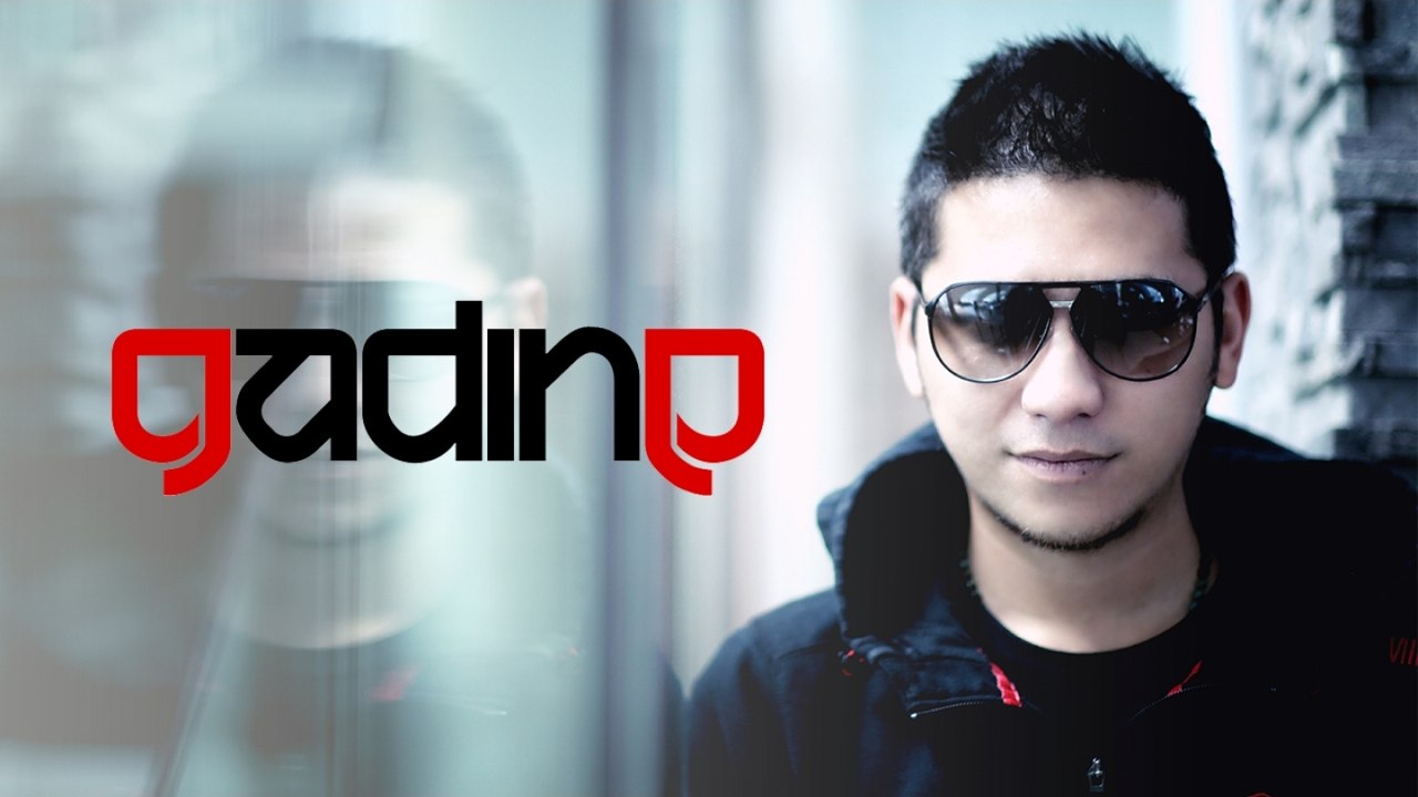 Gading Martin - Tak Ada Gading Yang Tak Retak (Official Music Video)