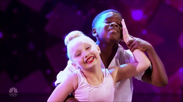 Seal, Heidi Klum et le jury d' America's got Talent incroyablement bluffés par la prestation de ces deux enfants