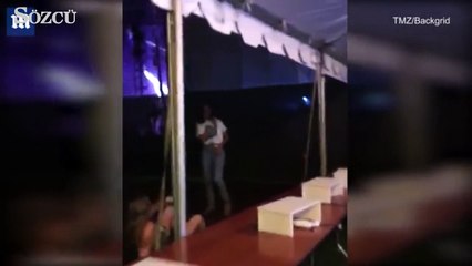 Obama'nın kızı fena dağıttı