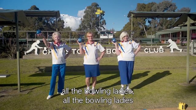 Pour sauver leur terrain de bowling, des mamies parodient Single Ladies de Beyoncé