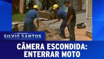 Câmeras Escondidas- Enterrar Moto