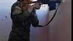 Une sniper kurde frôlée par une balle de Daesh