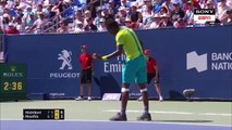 Gaël Monfils sauve une balle de match sur un point de dingue !