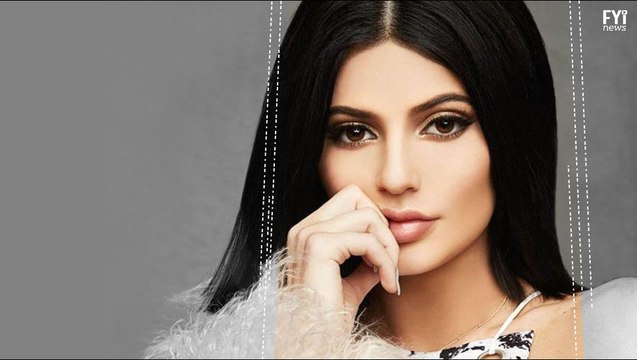 Médico revela cirurgias plásticas de Kylie Jenner