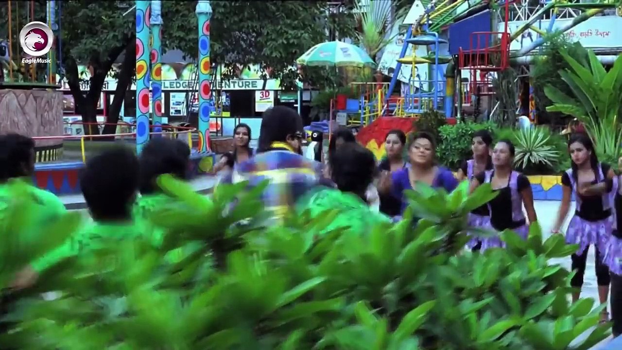 Tor Monete Thakbo Ami   Shakib khan and Shahara