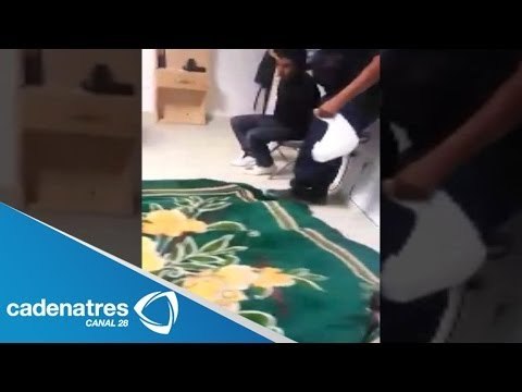 Policías tortura a un niño en Matehuala, San Luis Potosi / Cops torture a child in Matehuala