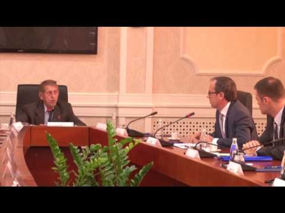 DESHTON SERISH SEANCA KONSTITUTIVE NE KOSOVE, K...
