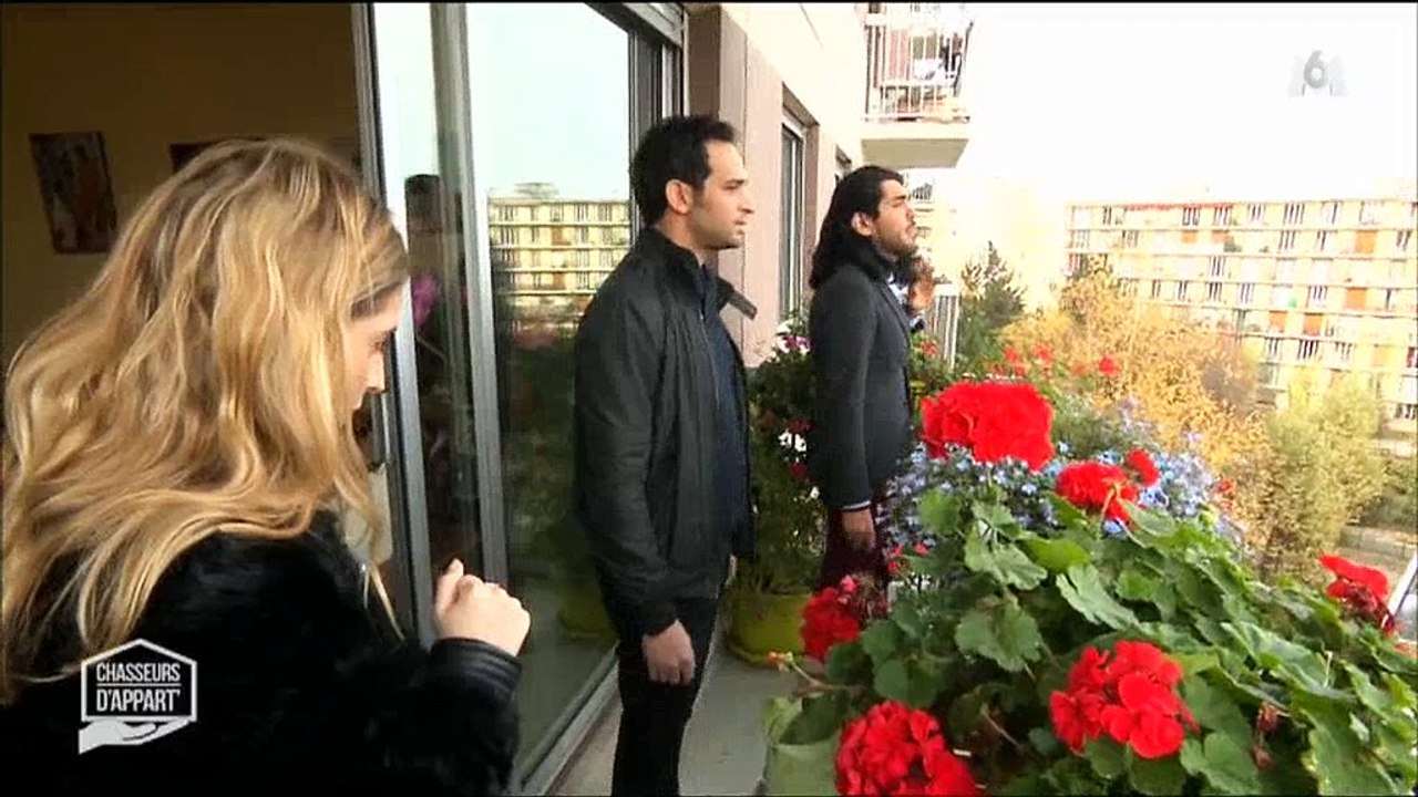 Pas fans des enfants, une école primaire gâche une visite d'appartement sur M6 - Regardez