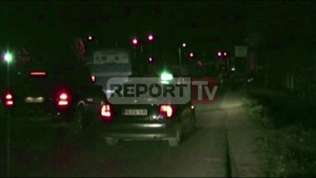 Report TV - Fushë-Krujë, makina përplas motorin, humb jetën 23-vjeçari