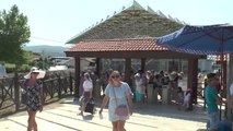 Pamukkale'ye Yabancı Turist İlgisi
