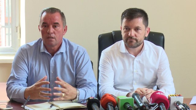 SHEMSI PRENÇI KRITIKA BASHKIVE,“TE KRIJOHET FOND I VECANTE PER SHERBIMET ZJARREFIKESE” LAJM
