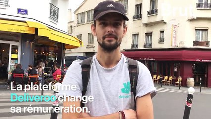 Des livreurs Deliveroo se rassemblent contre le nouveau système de rémunération