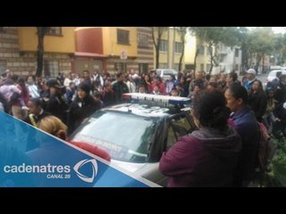 Padres y profesores protestan por bullying en primaria de la colonia del Valle