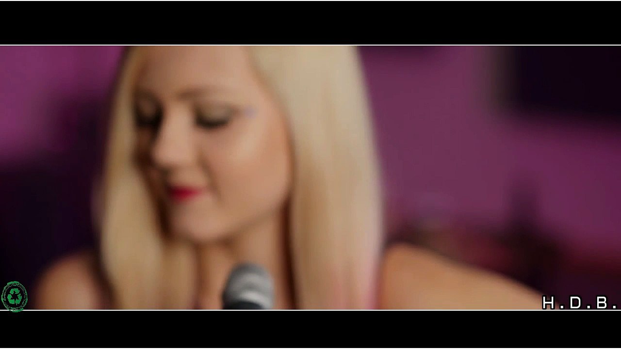 Mark Ronson - Uptown Funk ft. Bruno Mars (Acoustic Cover by Alexi Blue) - Official Music Video